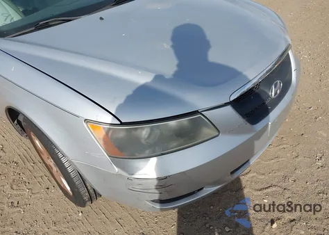 2008 Hyundai Sonata Gls z USA, uszkodzony, nr VIN 5NPET46C78H369233